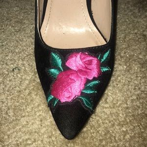 Black with embroidered flower heels